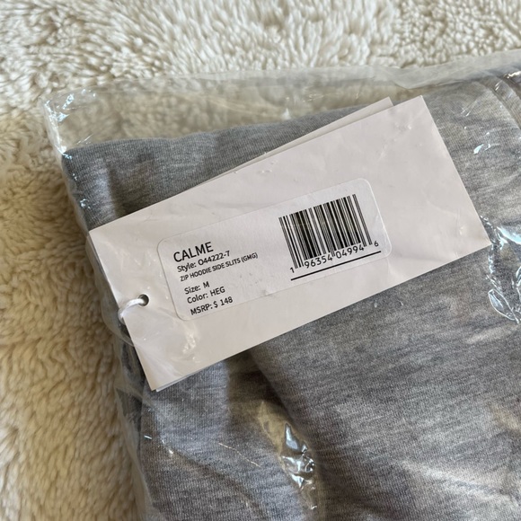 Johnny Was • Calme Heather Grey Zip Up Micro Modal Hoodie - Picture 4 of 6